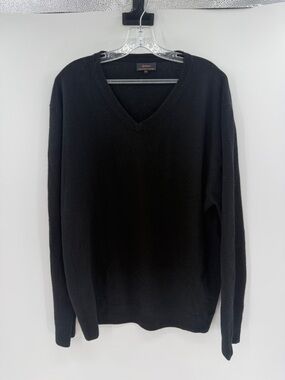 Quince Men's Mongolian Cashmere V-neck Sweater - Black - XL